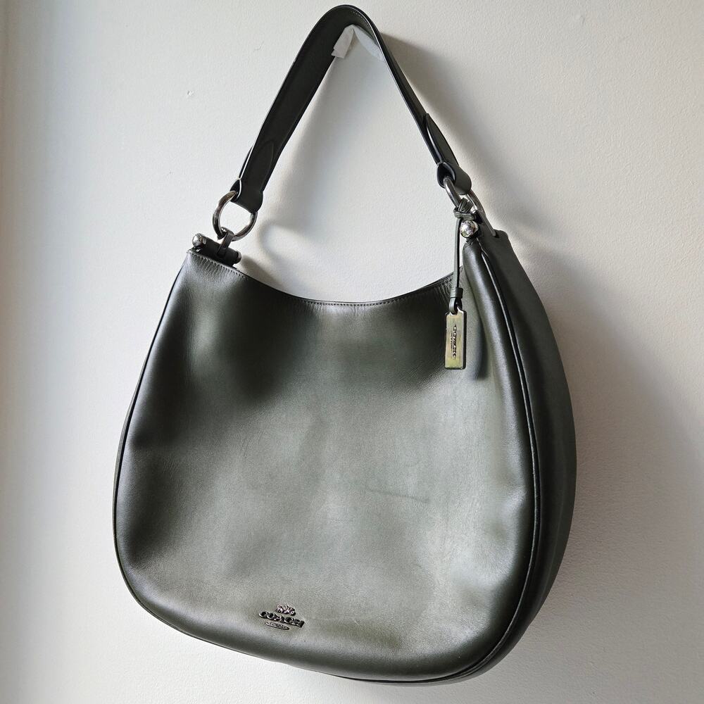 Coach Black and Gray Leather Shoulder Bag - Picture 6 of 16